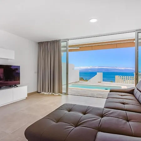 Fabuloso Bungalow Con Vista Panoramica Y Piscina Privada. * Acantilado de los Gigantes